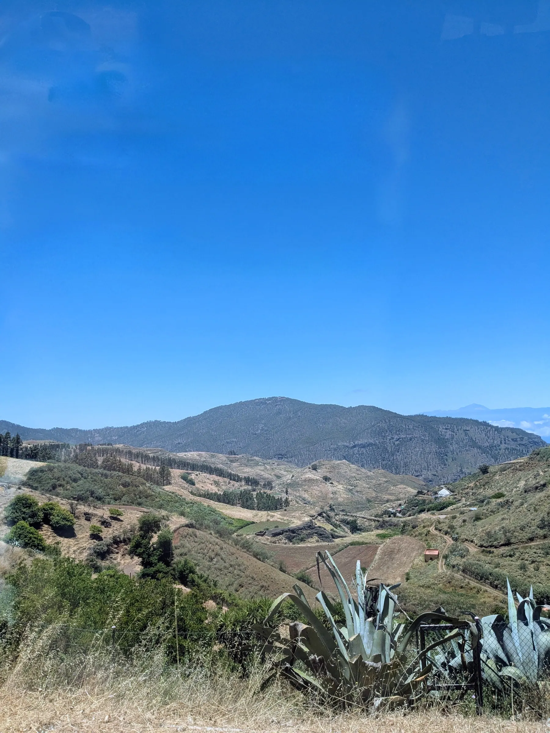 A broad dry valley in the quiet western highlands of Gran Canaria