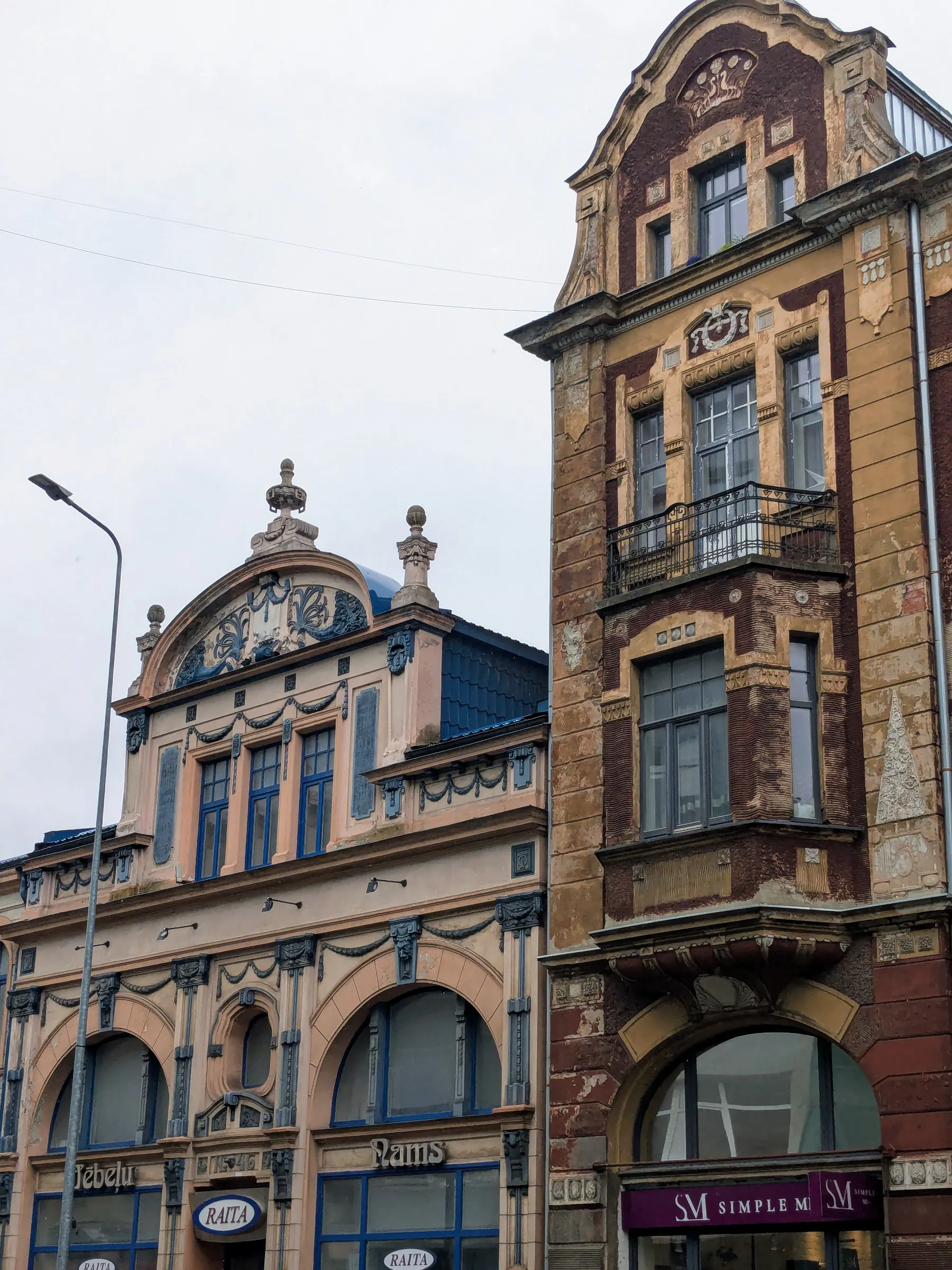 Fachadas ornamentadas de estilo Art Nouveau en Liepāja