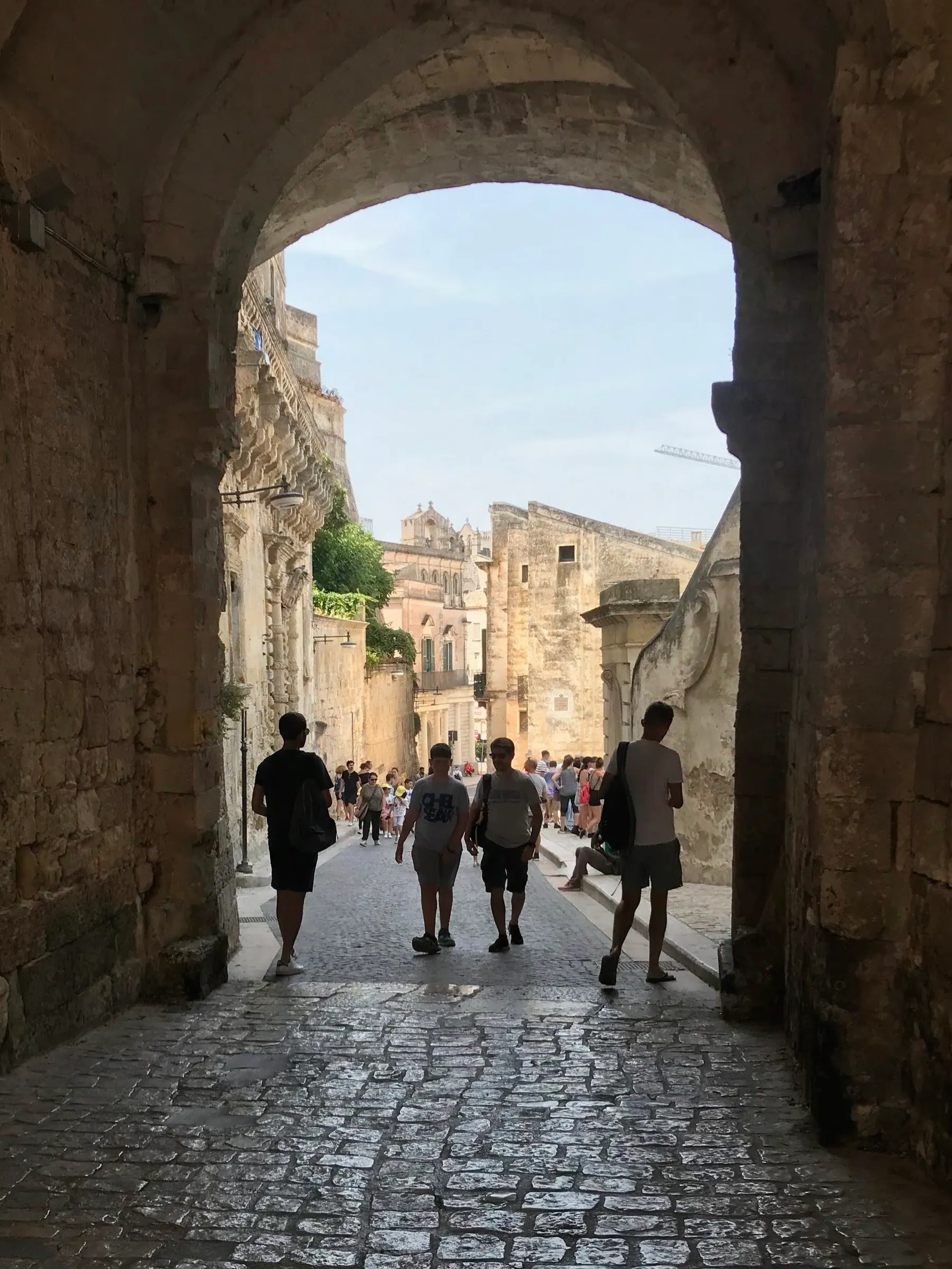 Pasaje arqueado de Via Muro, en Matera
