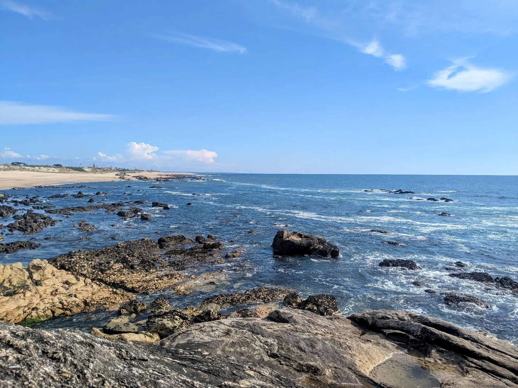 Waves and rocks on the Atlantic coast near Porto