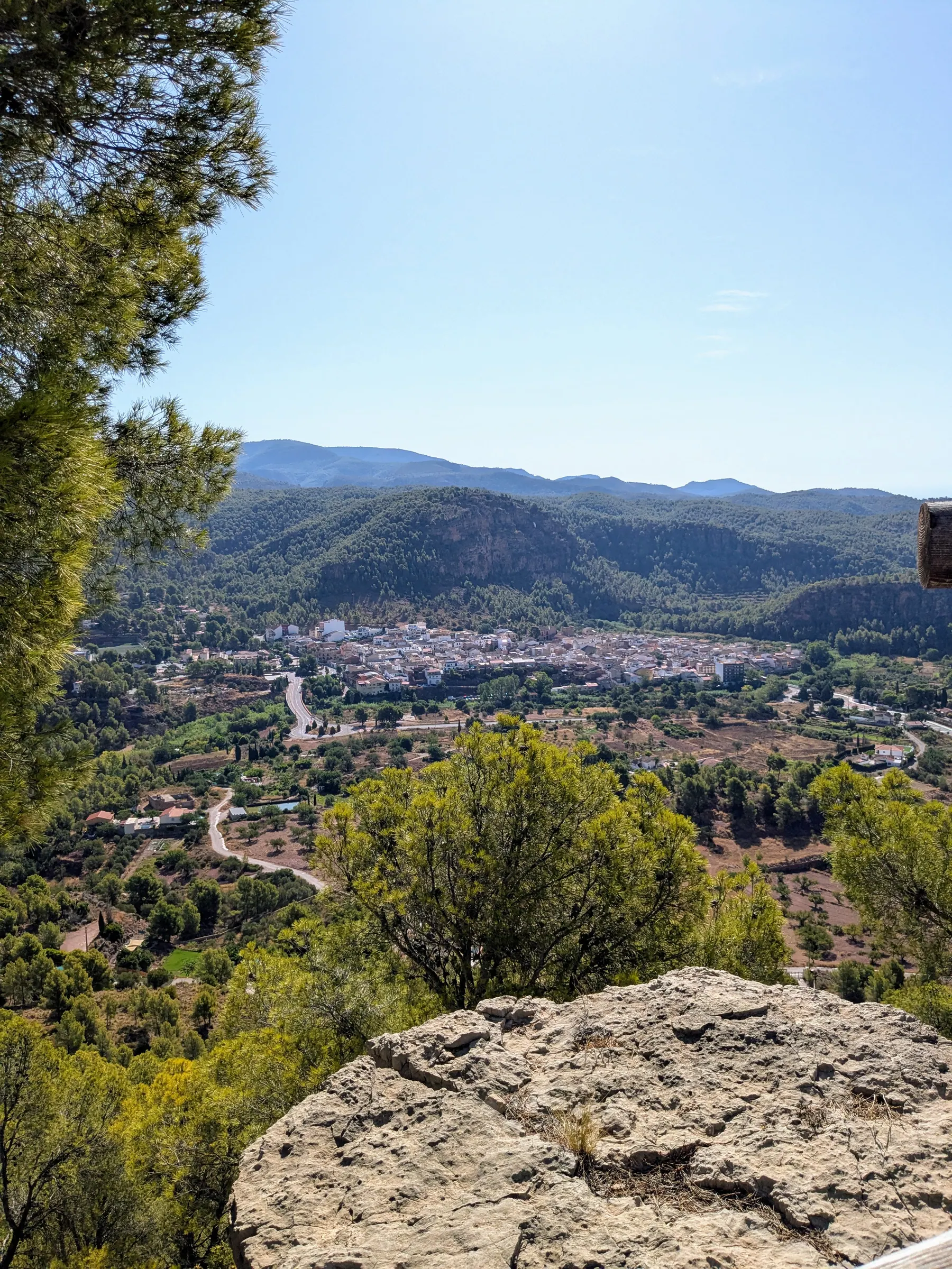 Olocau and the Sierra Calderona seen from Puntal dels Llops
